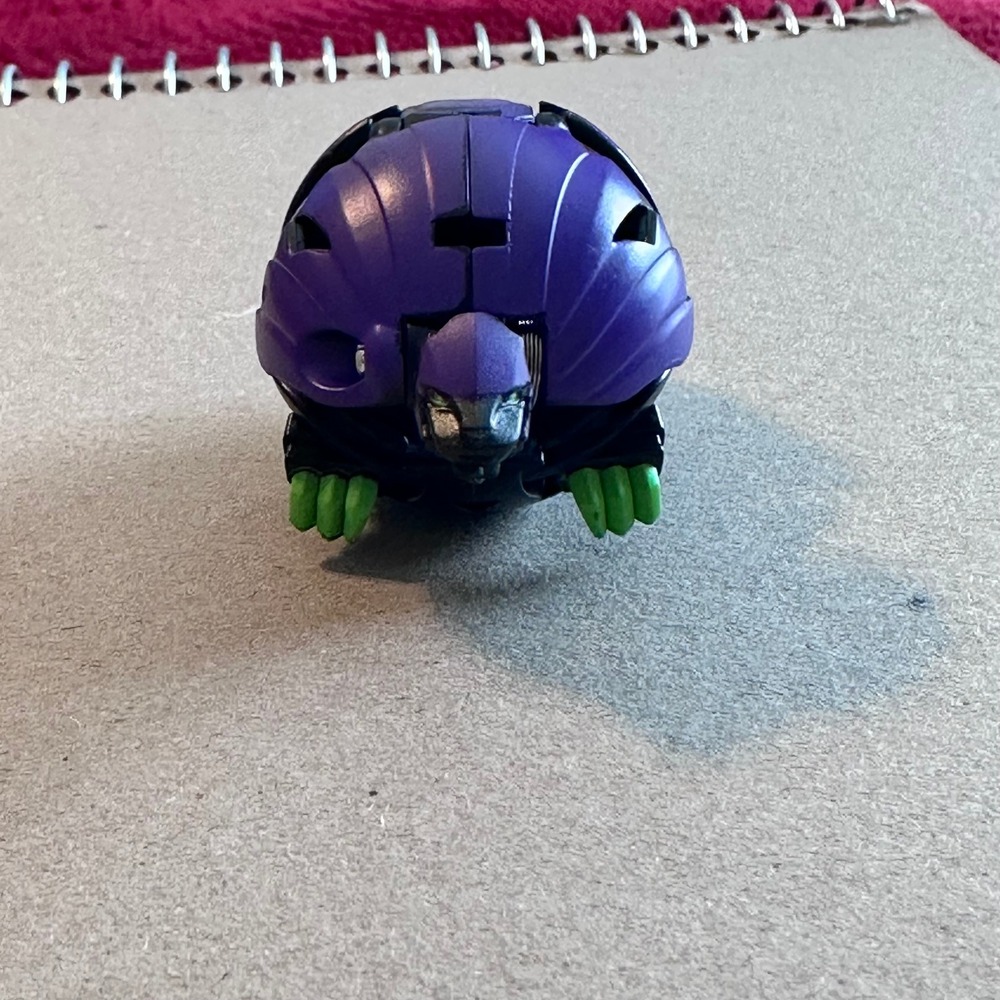 Bakugan Darkus Sabator 400G Purple Black Green Battle Brawler Spin Master Toy